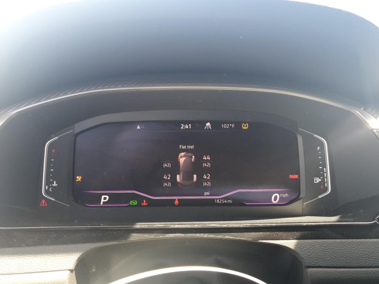 VOLKSWAGEN ARTEON SEL R-LINE