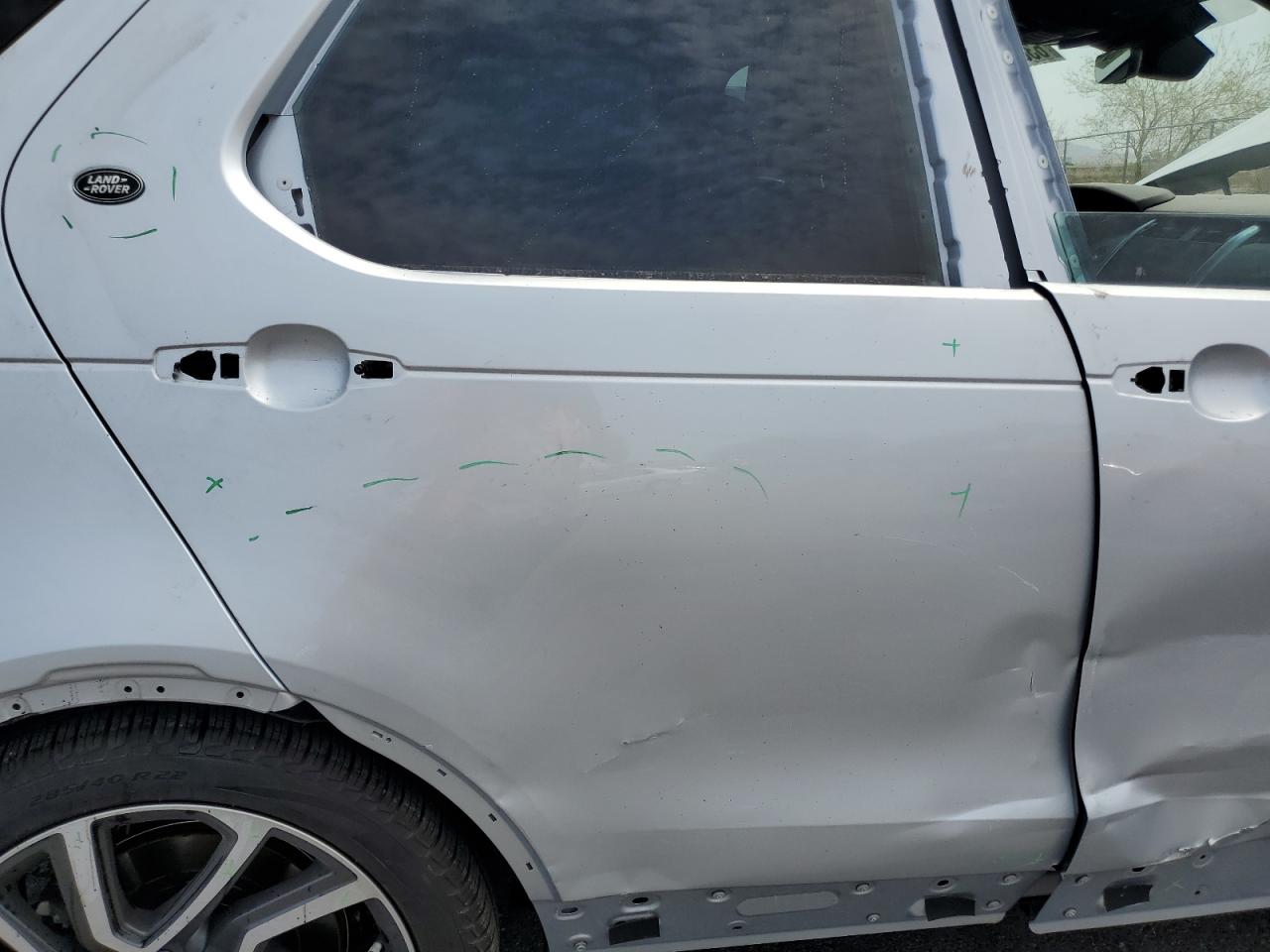 LAND ROVER DISCOVERY DYNAMIC SE