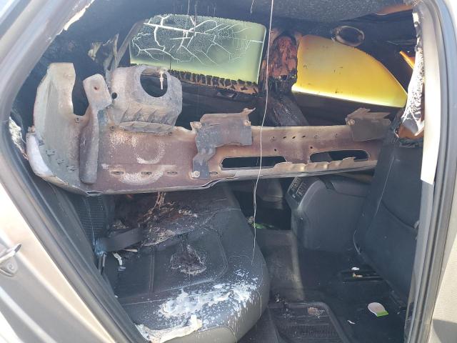 2015 VOLKSWAGEN PASSAT SE 1VWBV7A3XFC097692