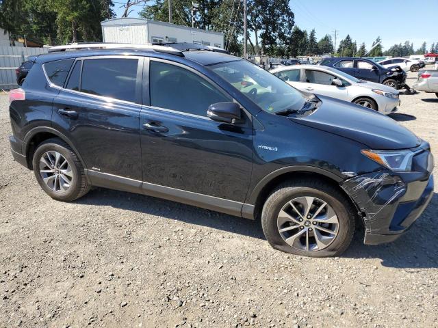 2018 TOYOTA RAV4 HV LE JTMRJREV3JD240179