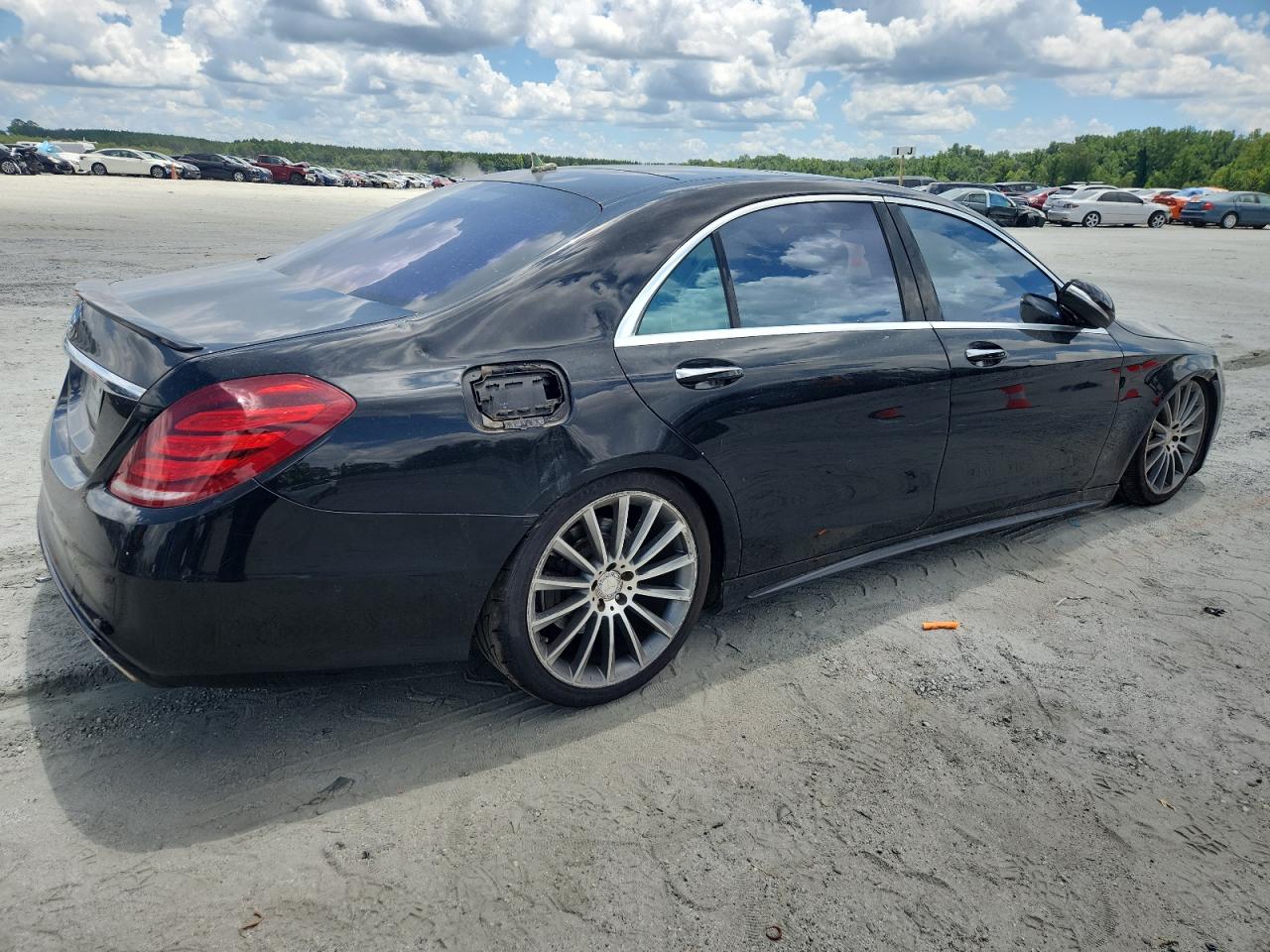 MERCEDES-BENZ S-CLASS 550