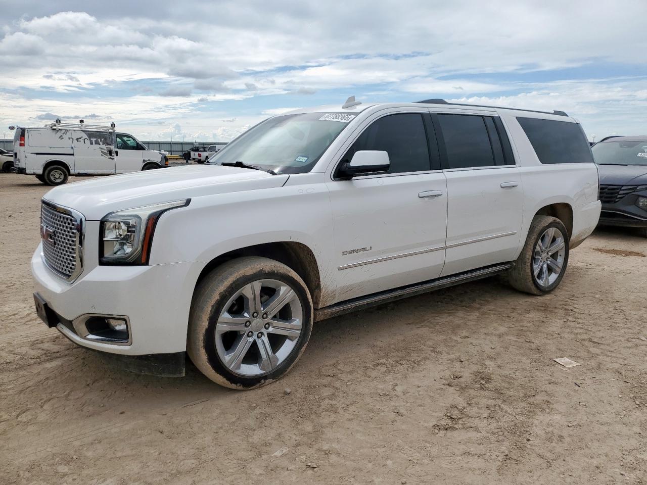 GMC YUKON DENALI