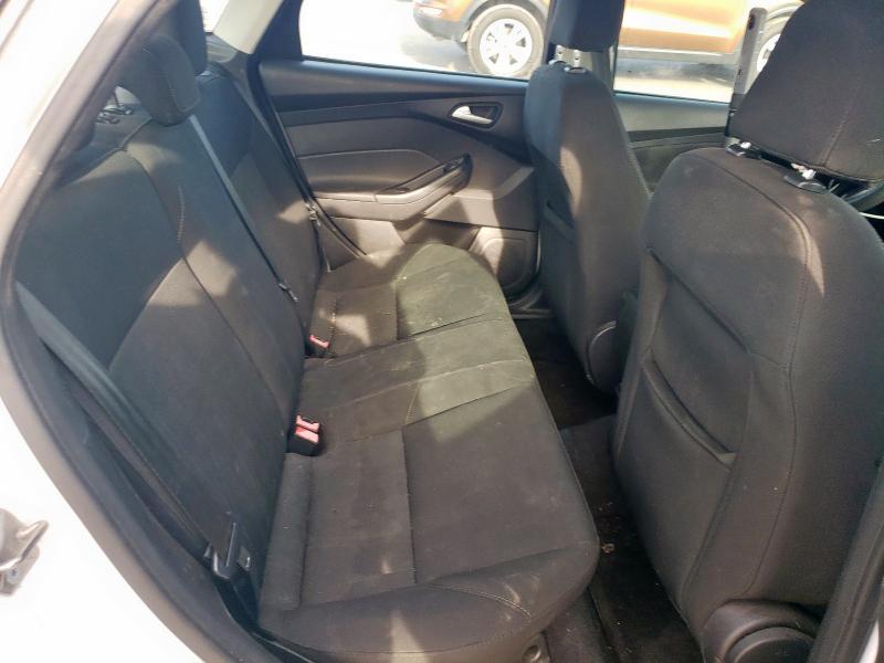 2016 FORD FOCUS SE 1FADP3F28GL259468