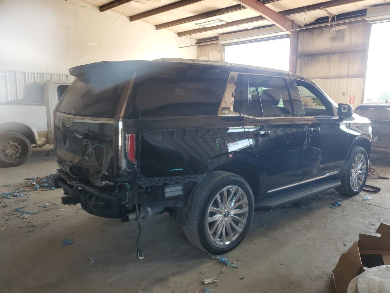 CADILLAC ESCALADE PREMIUM LUXURY