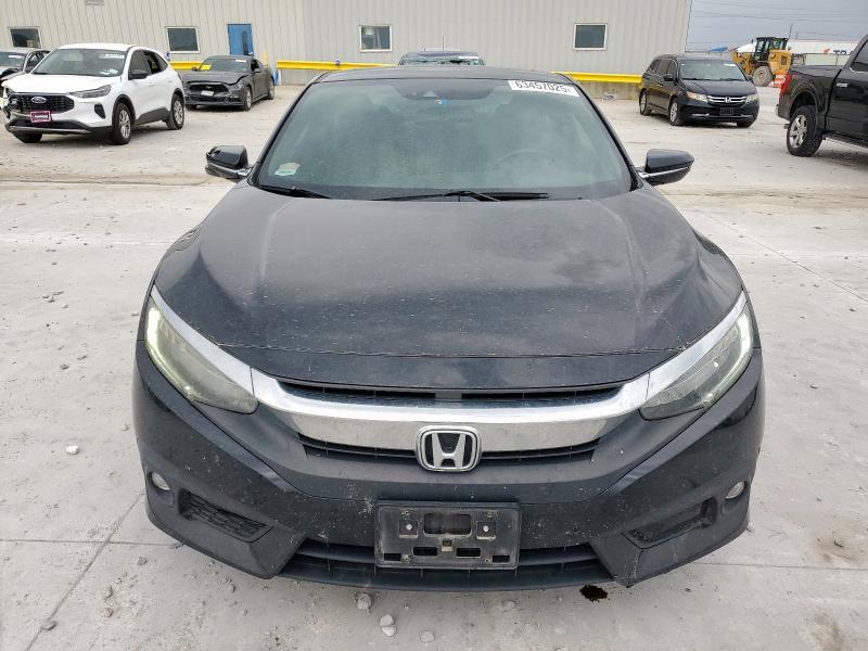 2018 HONDA CIVIC TOUR 2HGFC3B90JH351777