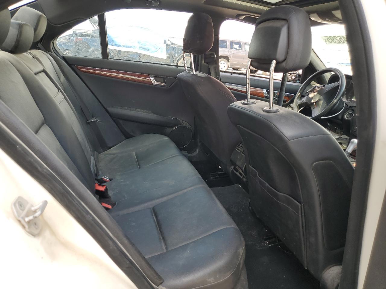 MERCEDES-BENZ C-CLASS 300 4MATIC