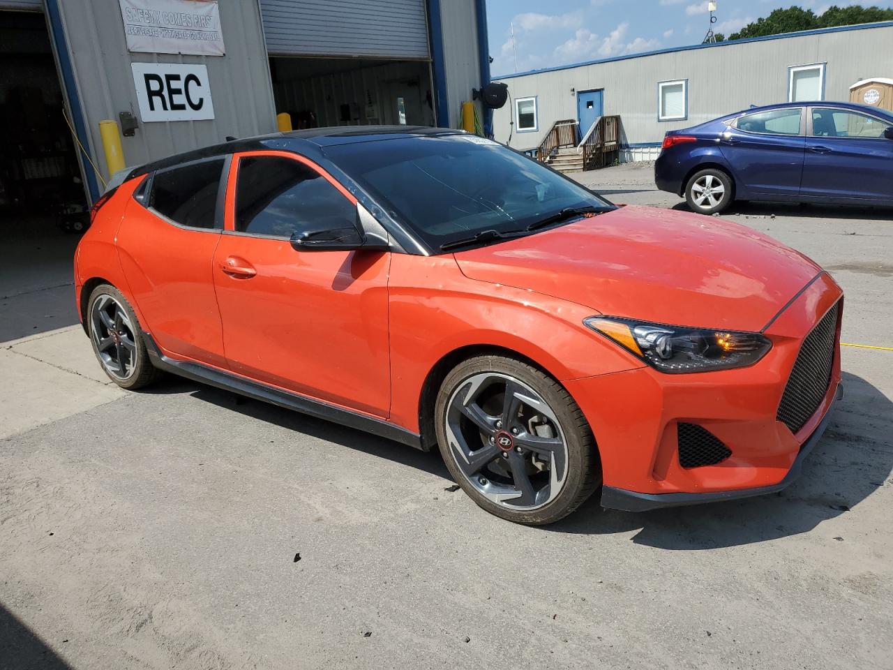 HYUNDAI VELOSTER TURBO