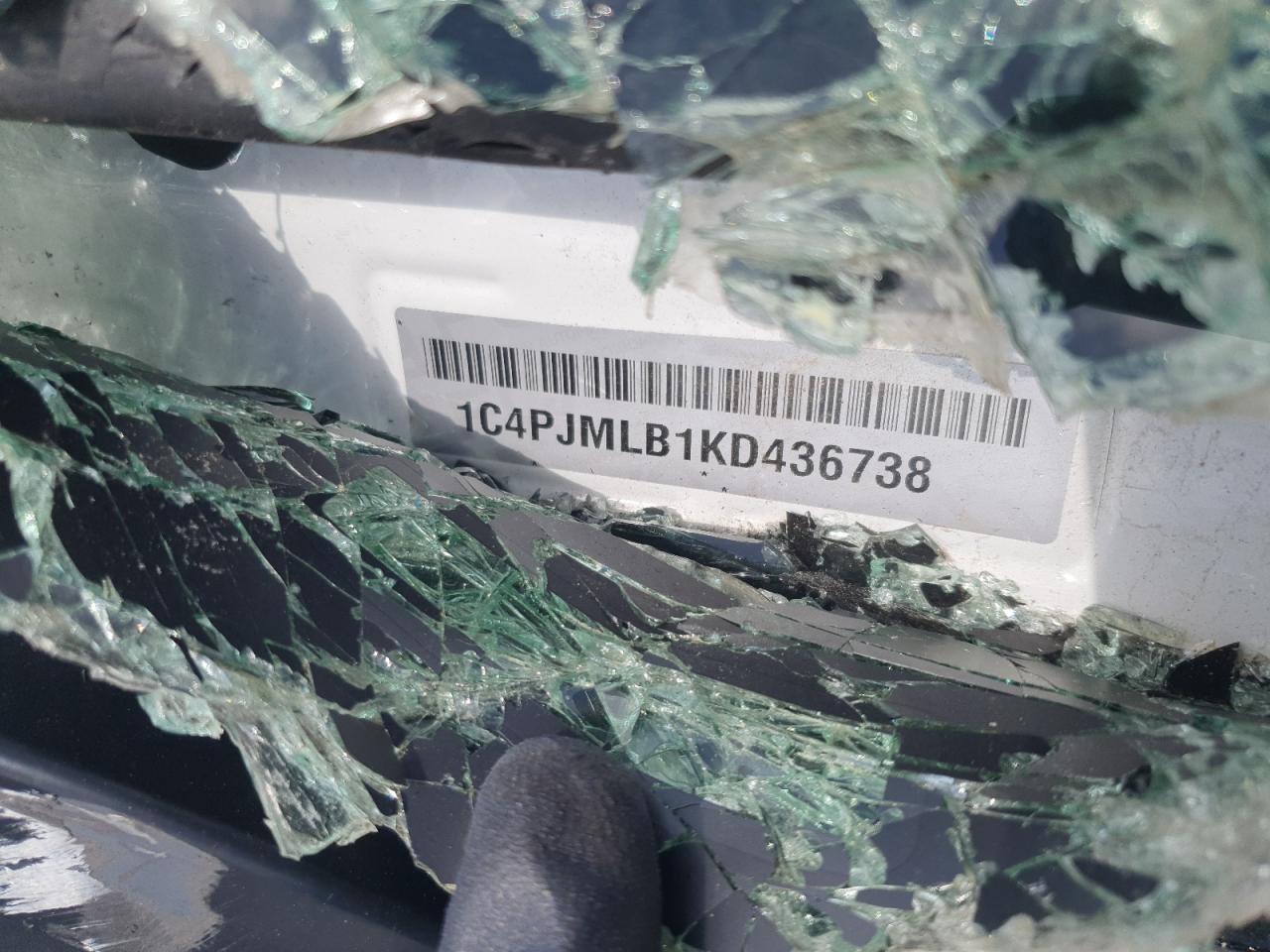 JEEP GRAND CHEROKEE LATITUDE PLUS