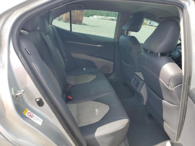 2018 TOYOTA CAMRY L 4T1B11HK4JU004172