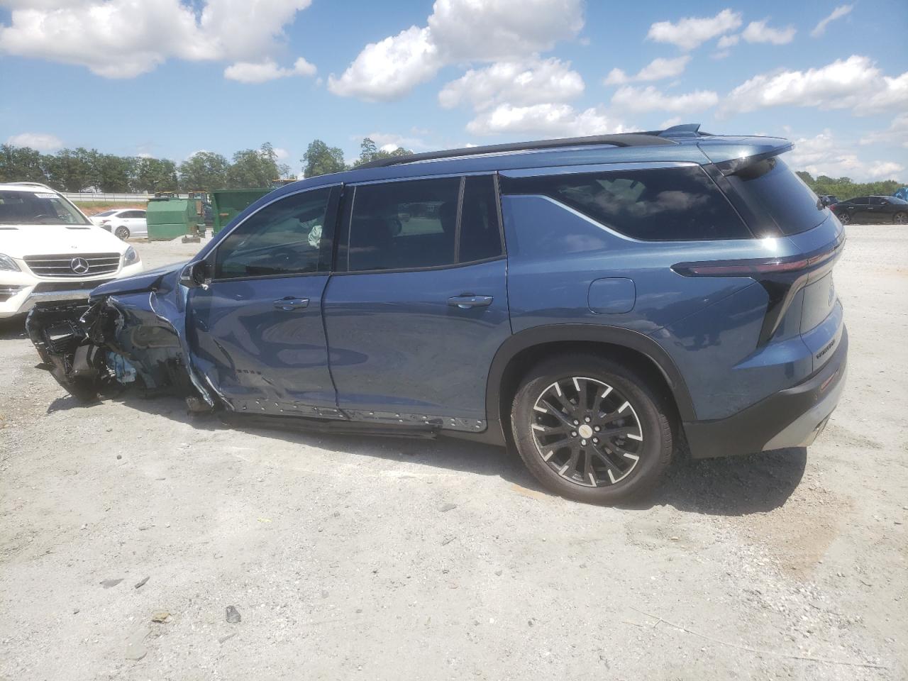 CHEVROLET TRAVERSE LT