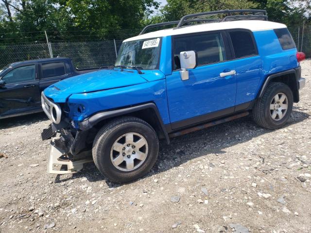 TOYOTA FJ CRUISER