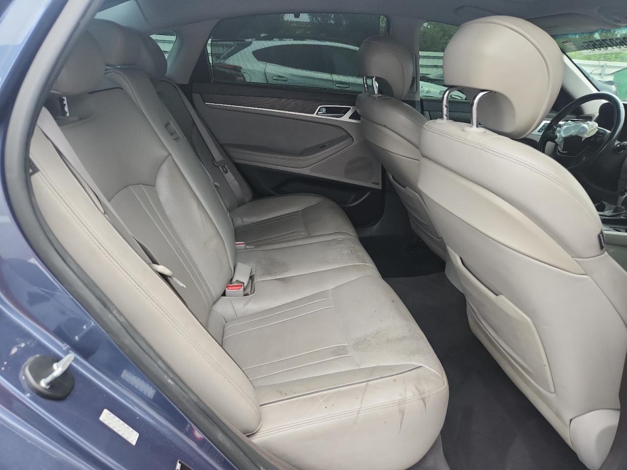 HYUNDAI GENESIS 5.0L