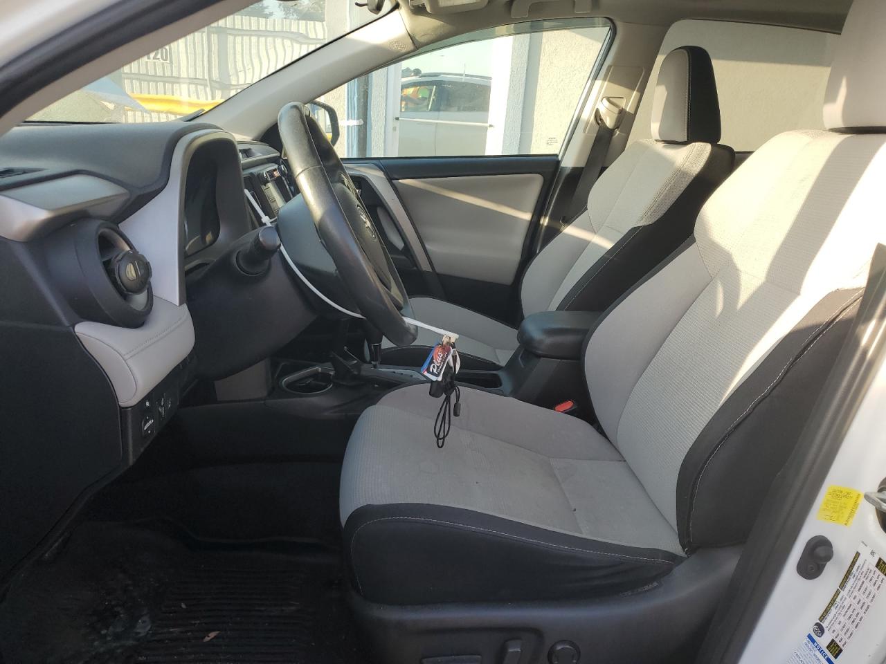 TOYOTA RAV4 ADVENTURE