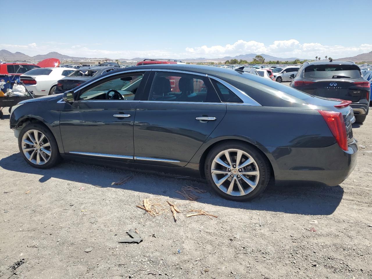 CADILLAC XTS LUXURY COLLECTION