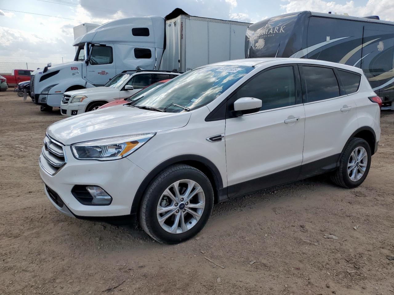 FORD ESCAPE SE