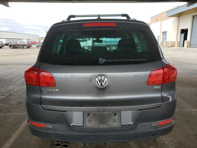 2016 VOLKSWAGEN TIGUAN S - WVGAV7AX9GW544428