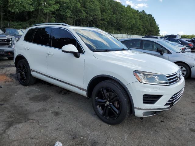 2017 VOLKSWAGEN TOUAREG WO WVGRF7BP5HD006885