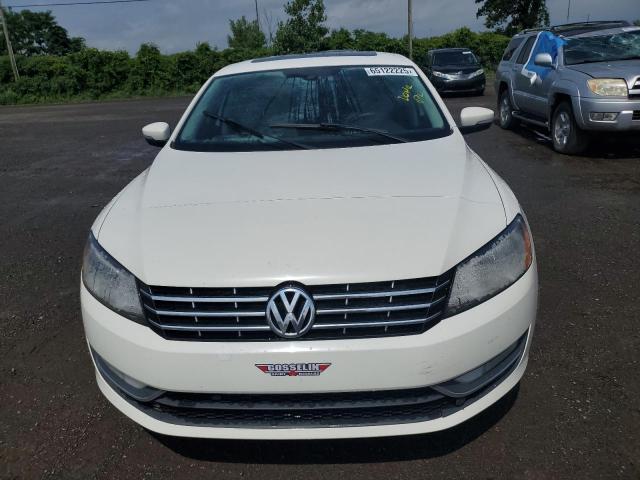 2015 VOLKSWAGEN PASSAT SE 1VWBV7A34FC046026