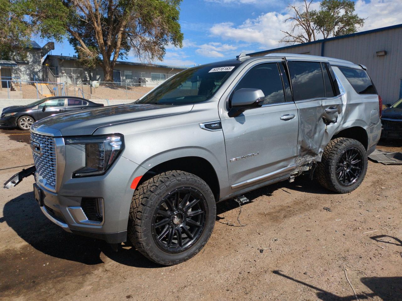GMC YUKON DENALI