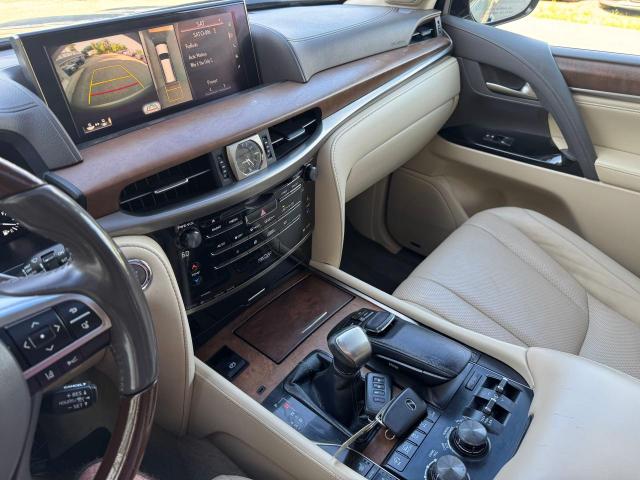 2016 LEXUS LX 570 JTJHY7AX4G4198811