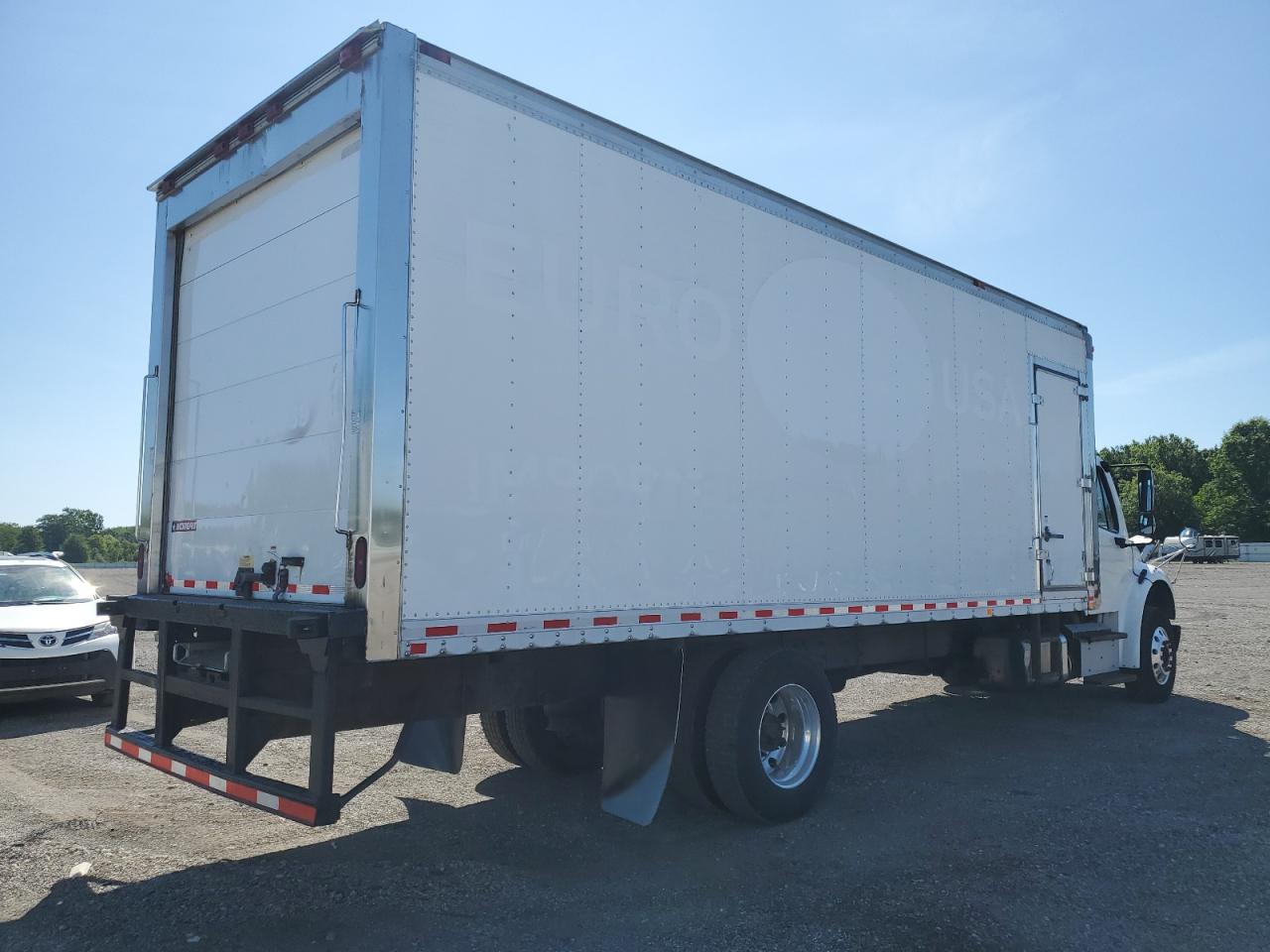 Lot #3227434375 2019 FREIGHTLINER M2 106 MED