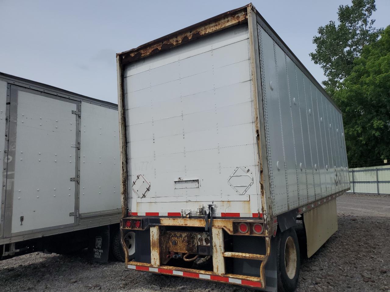 Lot #3203705061 2006 WABASH UNKNOWN