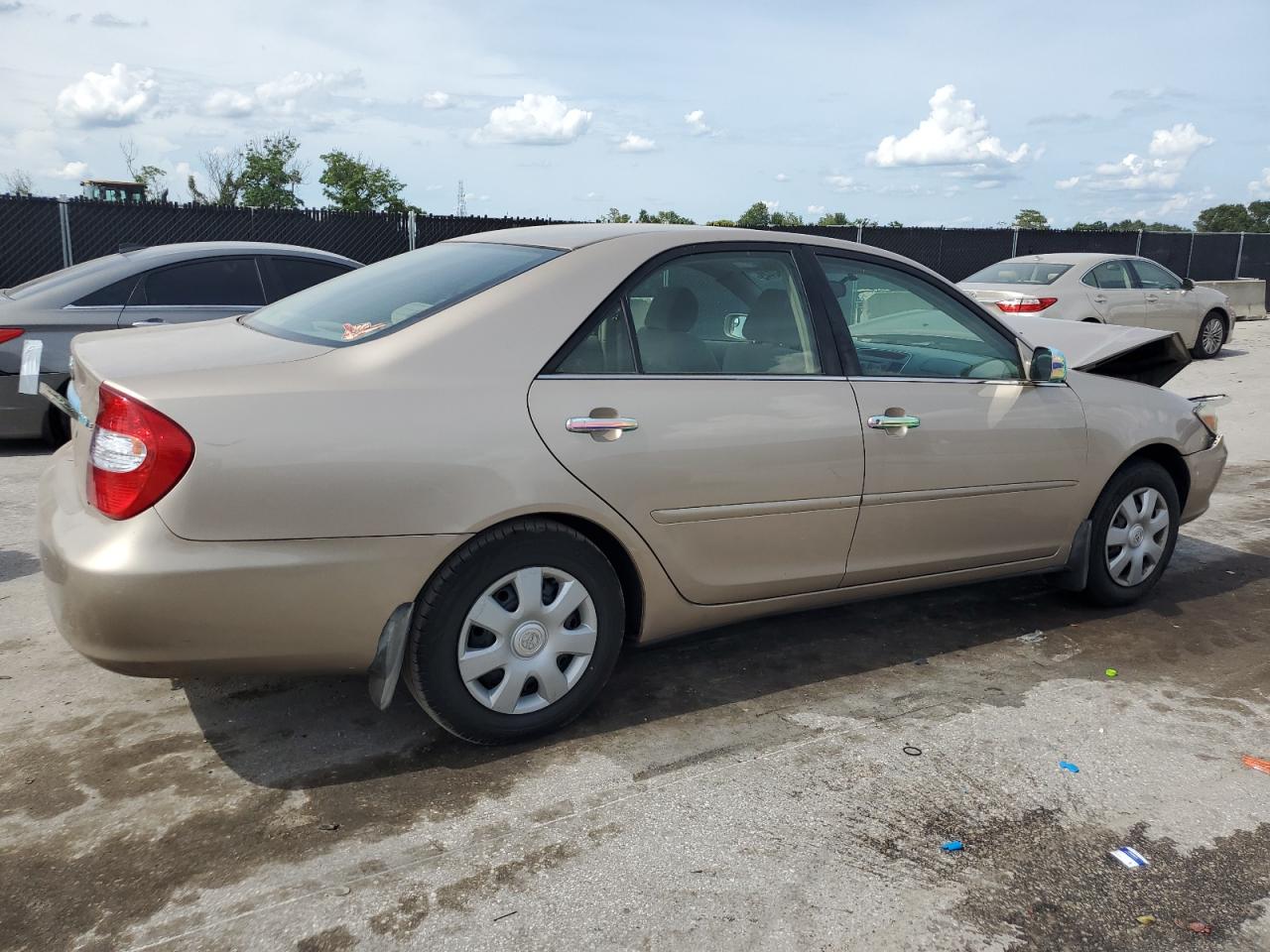 Toyota Camry le 2002
