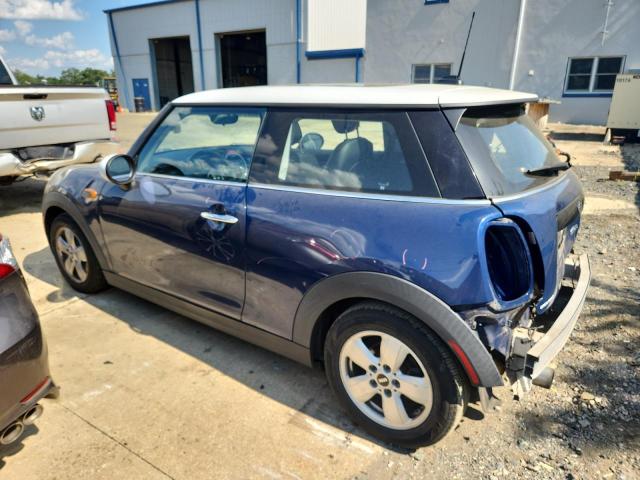 2016 MINI COOPER WMWXP5C52G2D15010