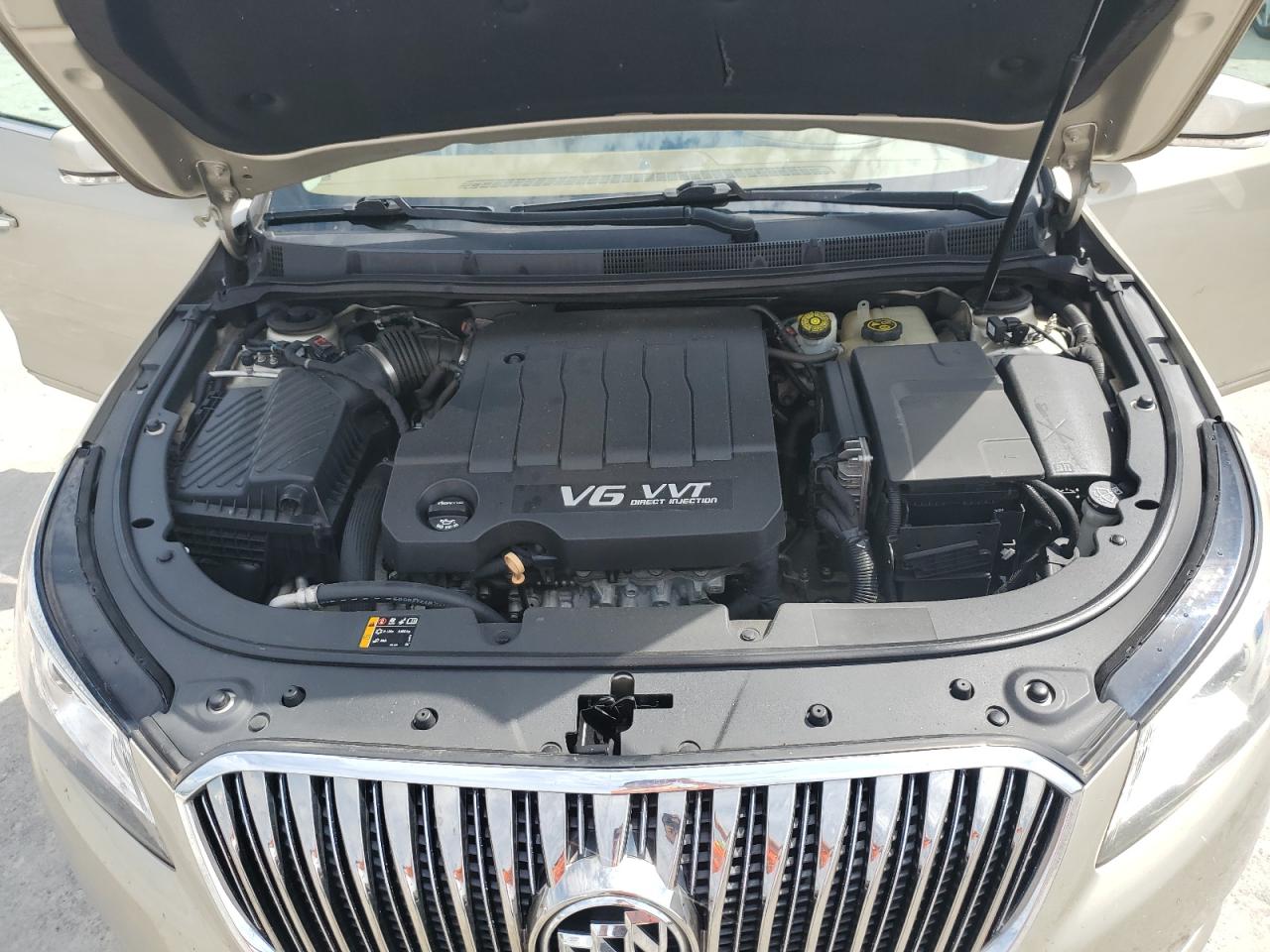 BUICK LACROSSE PREMIUM