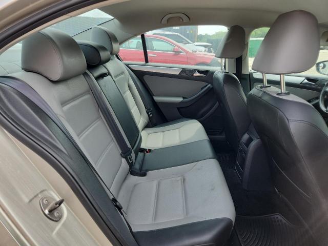 2013 VOLKSWAGEN JETTA HYBR - 3VW637AJ4DM255512