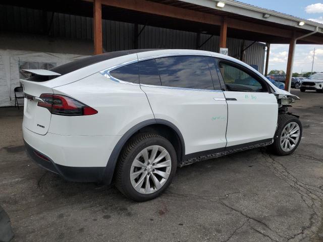 2017 TESLA MODEL X 5YJXCBE28HF043638