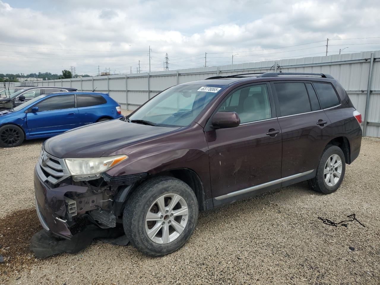 TOYOTA HIGHLANDER BASE