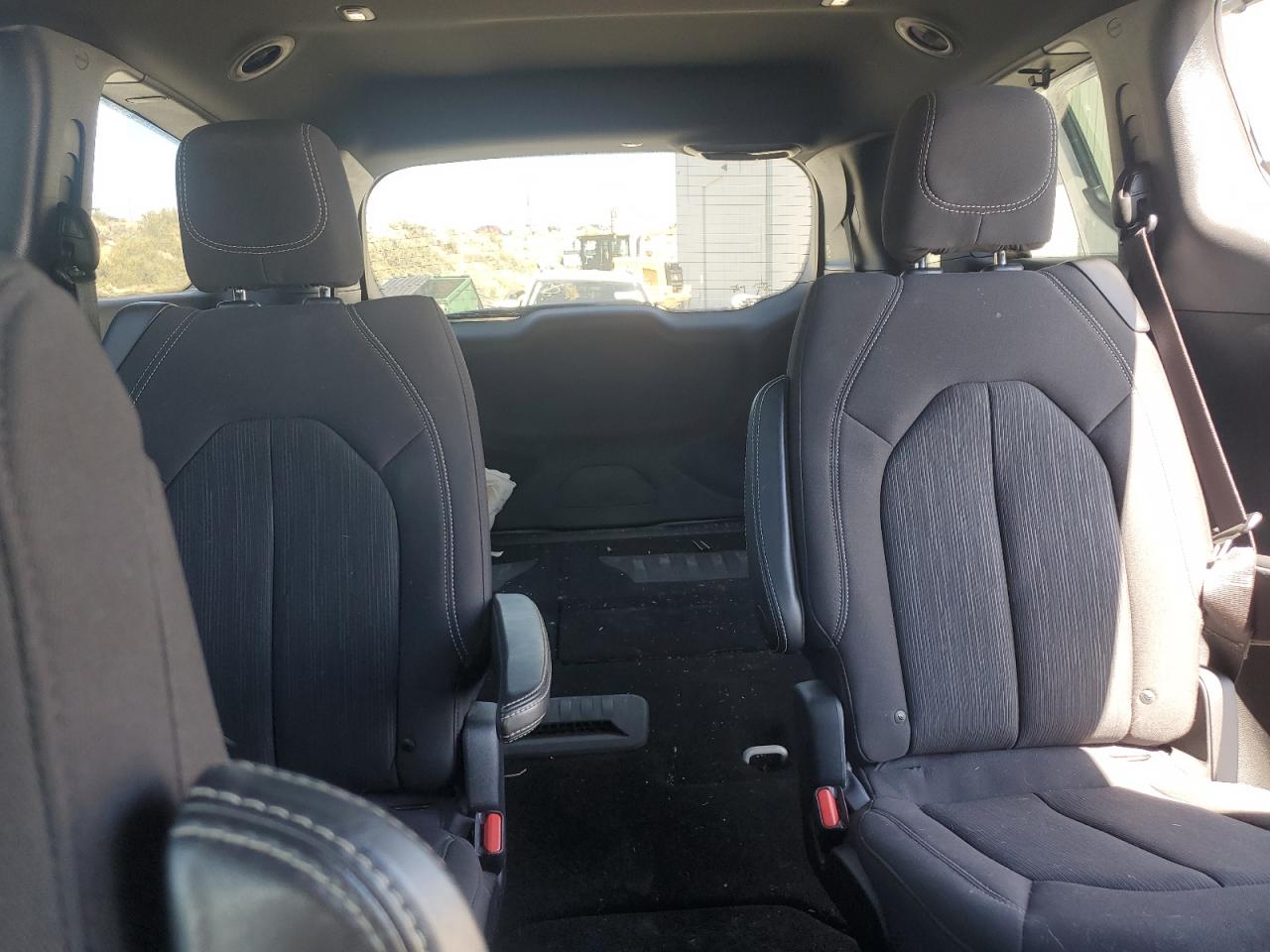 CHRYSLER PACIFICA TOURING PLUS