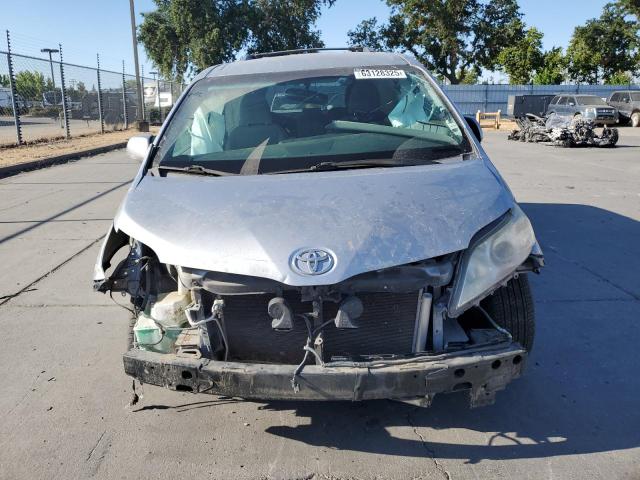 2017 TOYOTA SIENNA LE - 5TDKZ3DC3HS810087