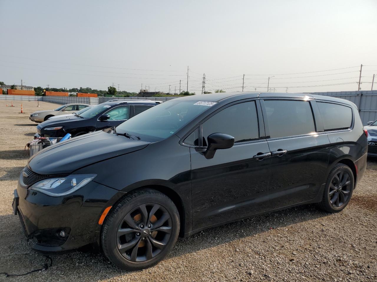 CHRYSLER PACIFICA TOURING PLUS