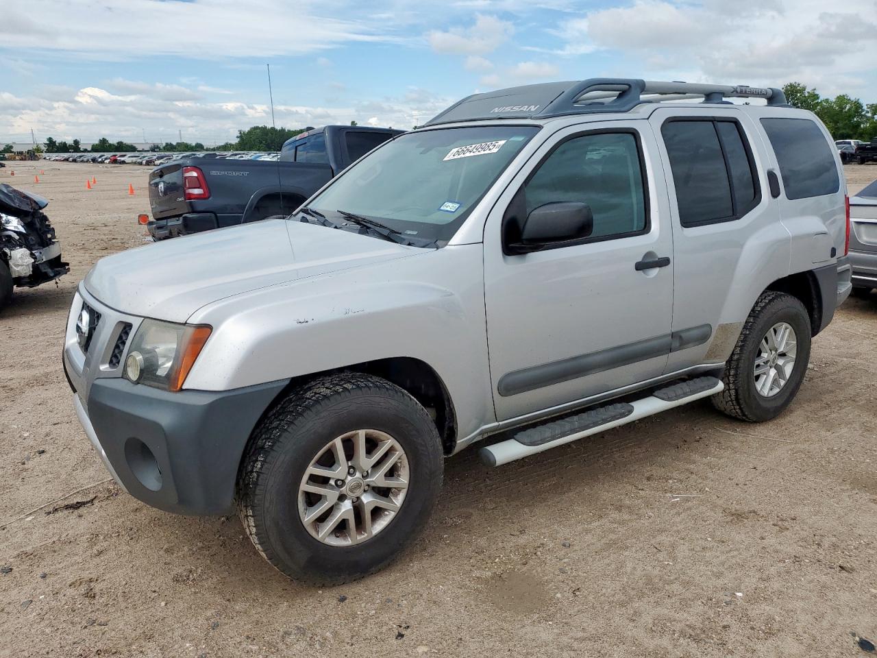 NISSAN XTERRA X