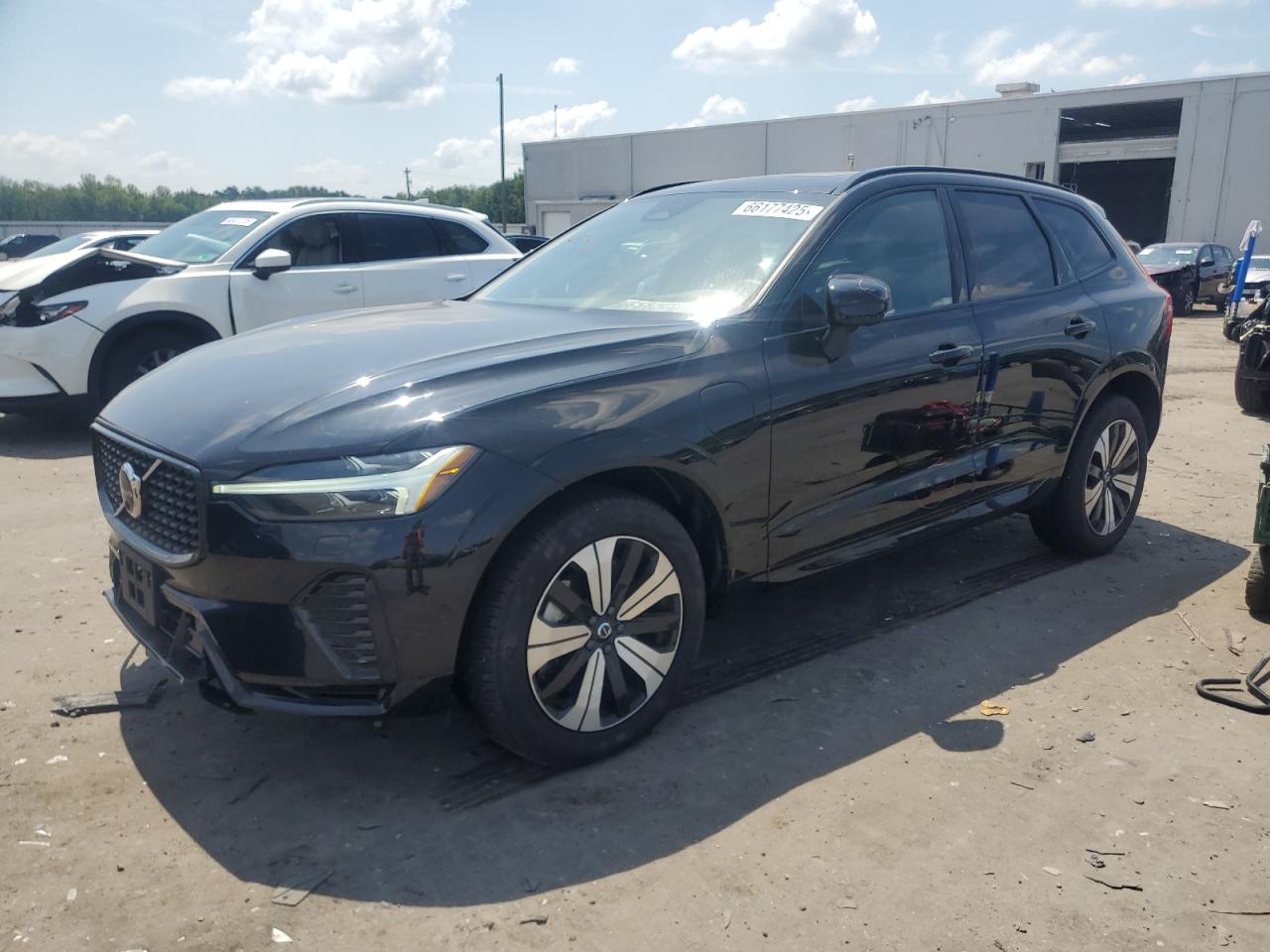VOLVO XC60 PLUS