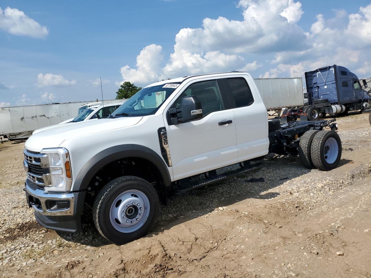 FORD F-450 SUPER DUTY