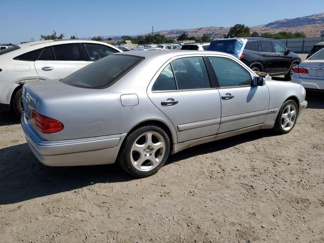 MERCEDES-BENZ E 430 1998 silver  gas WDBJF70F6WA632695 photo #4