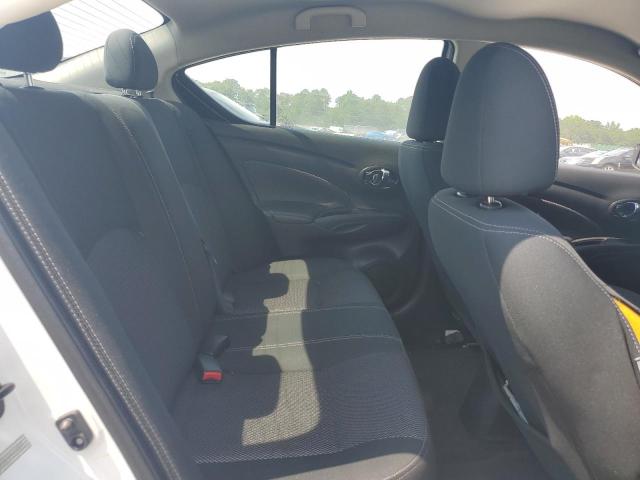 2017 NISSAN VERSA S 3N1CN7AP1HL869677