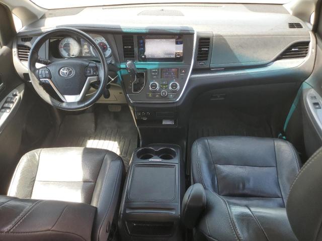 2017 TOYOTA SIENNA SE 5TDXZ3DC7HS885008