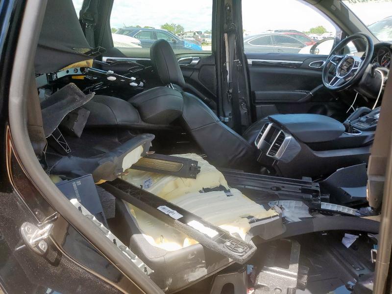 2016 PORSCHE CAYENNE WP1AA2A23GKA15070