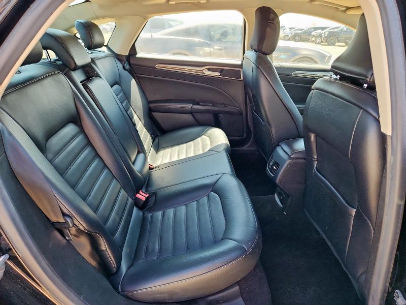 2017 FORD FUSION SE - 3FA6P0T90HR120012