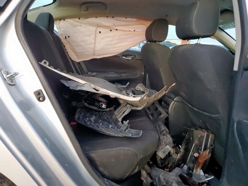 2018 NISSAN SENTRA S 3N1AB7AP1JY292366