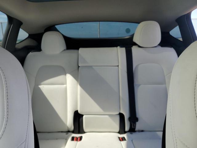 2021 TESLA MODEL Y - 5YJYGDED0MF110426