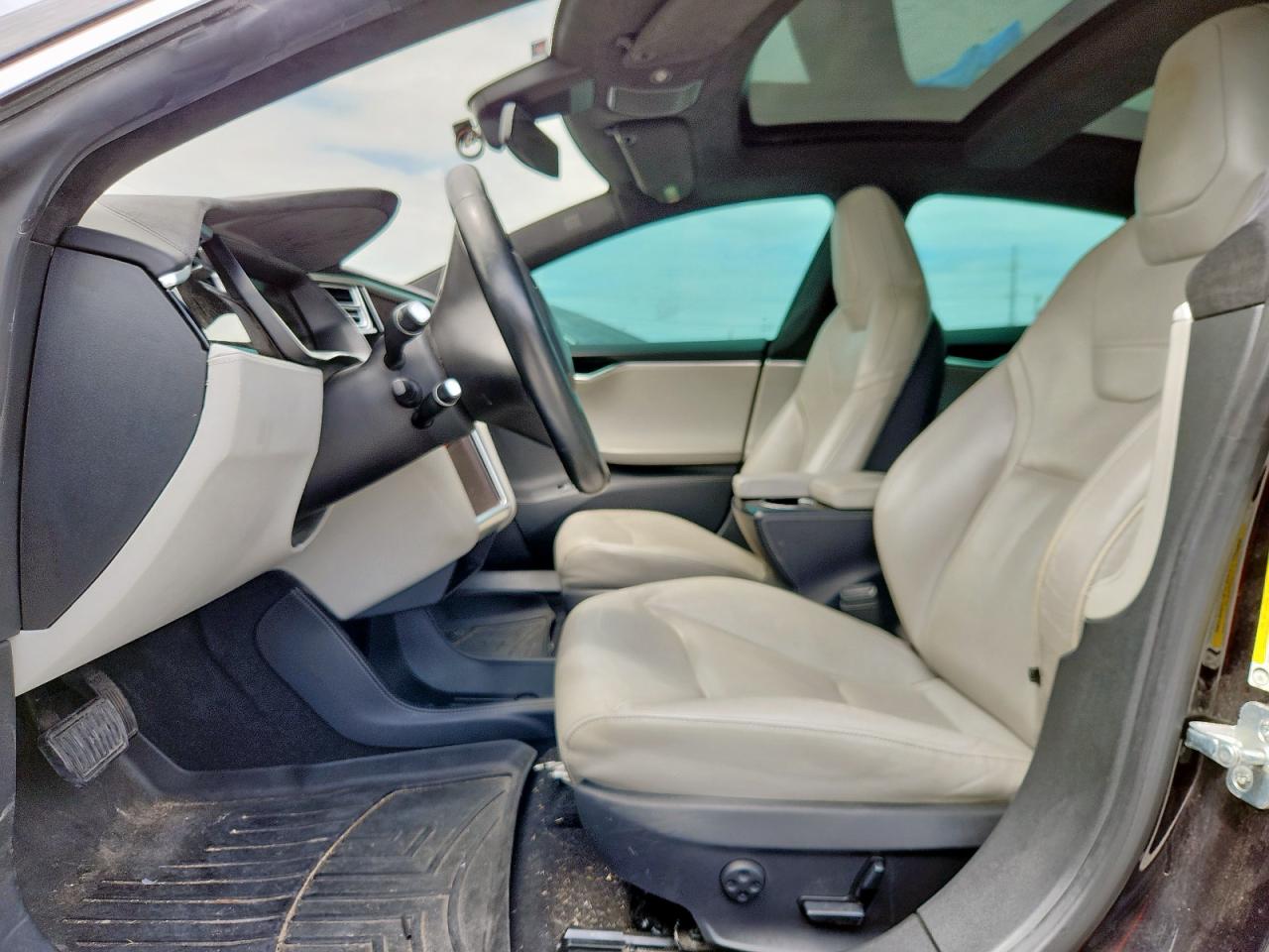 Tesla Model s 2016