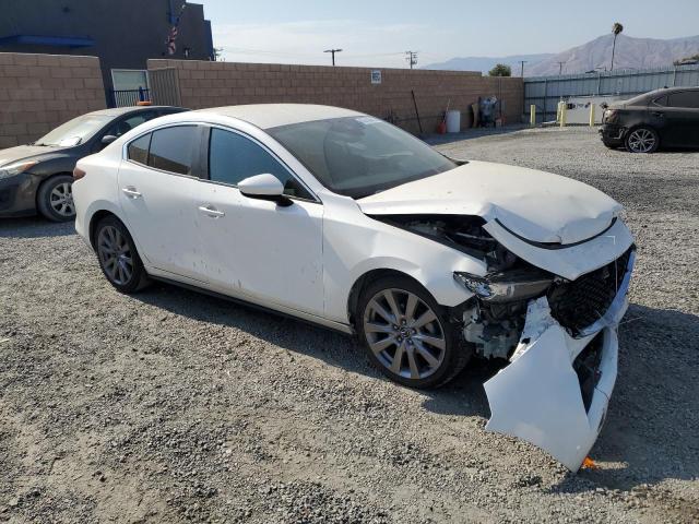 2019 MAZDA 3 PREFERRE JM1BPACL4K1109820