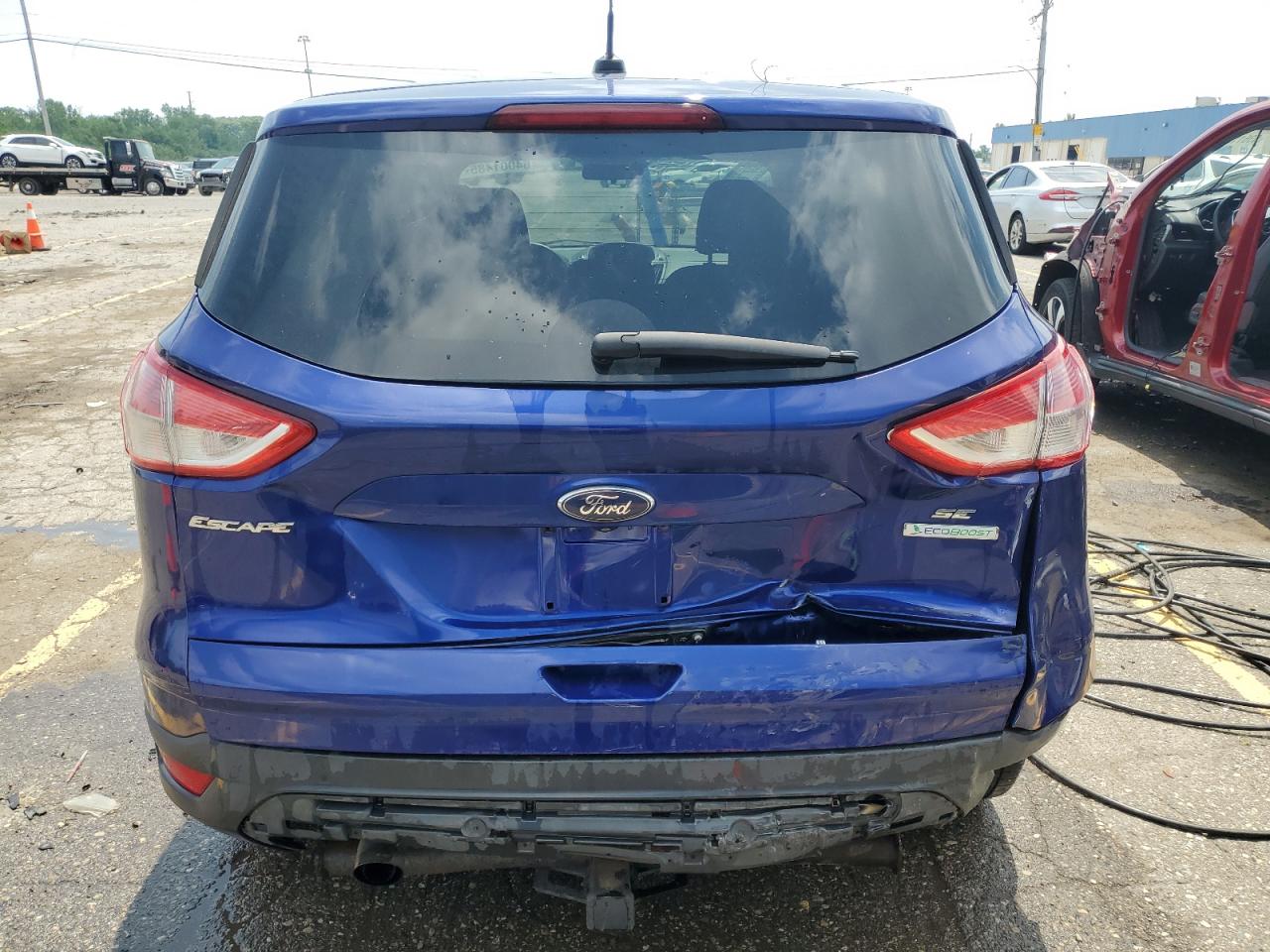 FORD ESCAPE SE
