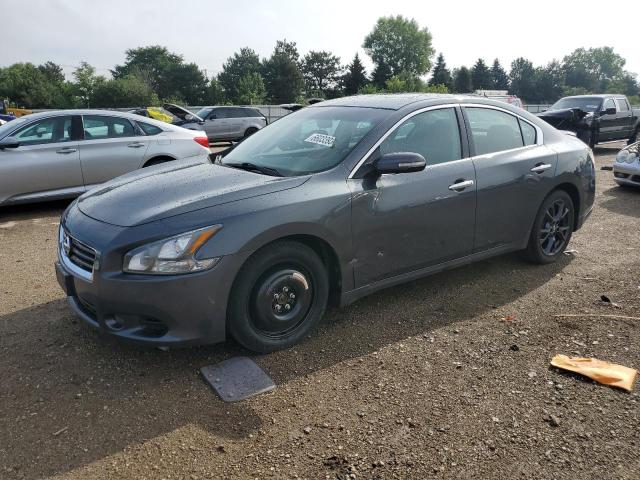 NISSAN MAXIMA S