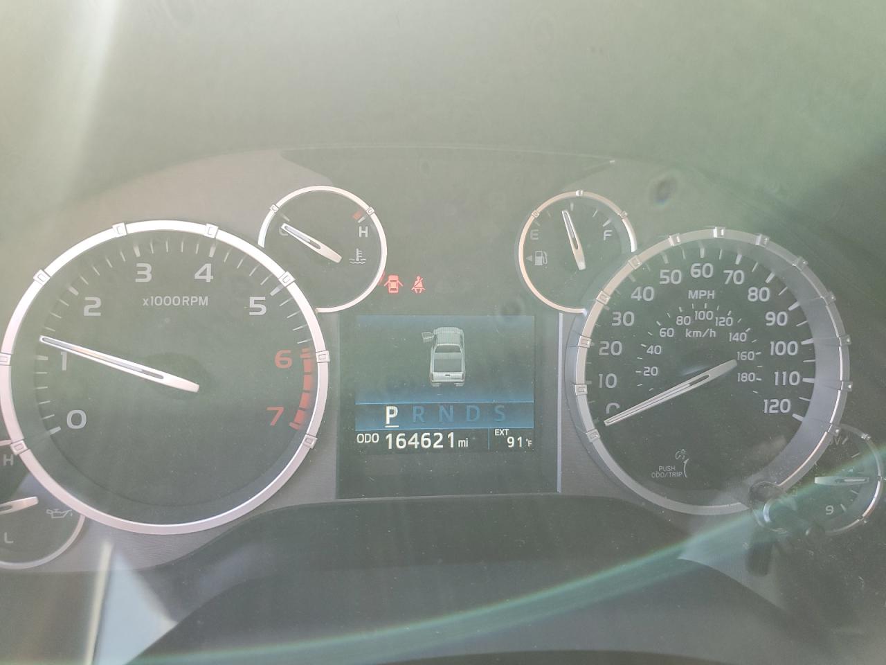 TOYOTA TUNDRA CREWMAX SR5